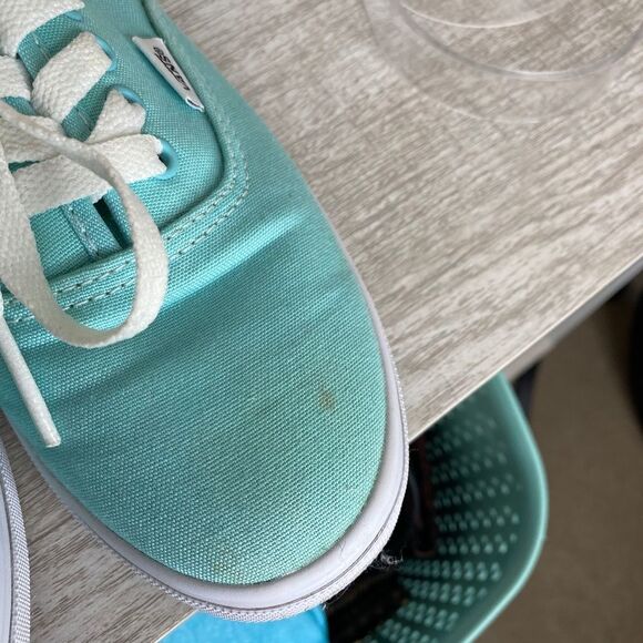 VANS LOW PROFILE DANITY CASUAL CLASSIC EVERYDAY CANVAS SKATER SHOES SIZE 7 - Picture 4 of 13